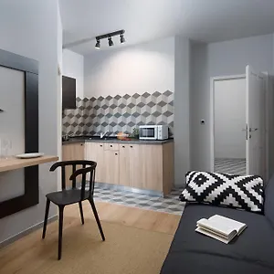 Apartman River